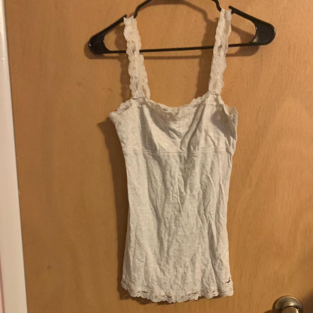 Hollister tank
